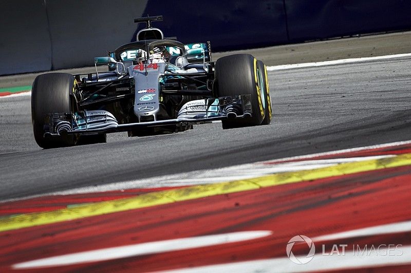 Mercedes n'accable pas son responsable de la stratégie