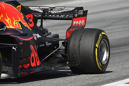 Pirelli ne s'attendait pas à un tel cloquage des pneus