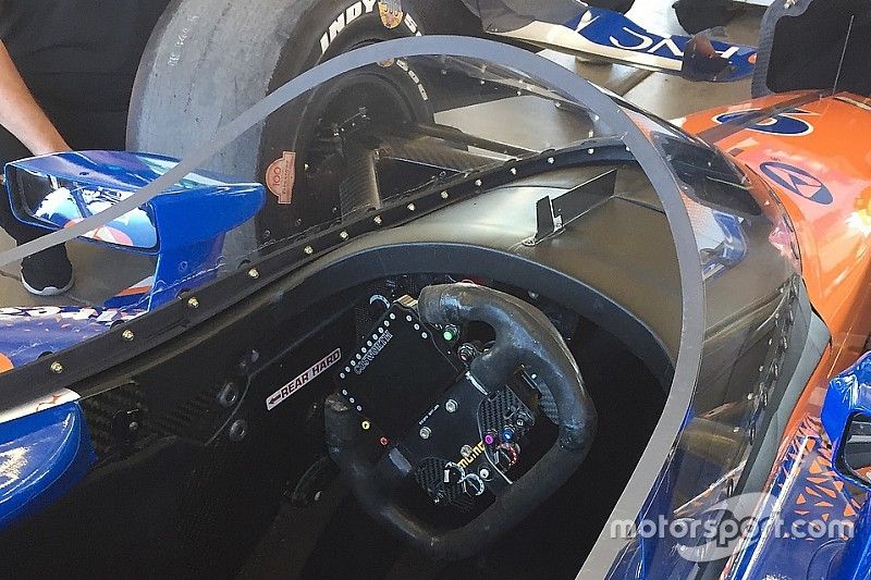 В IndyCar протестируют «аэроскрин» на уличной трассе