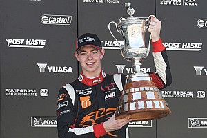 Verschoor wint New Zealand Motor Cup op Hampton Downs
