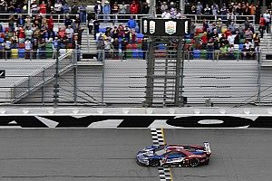 Daytona 24 Jam: Ford GT tidak tertandingi di GTLM