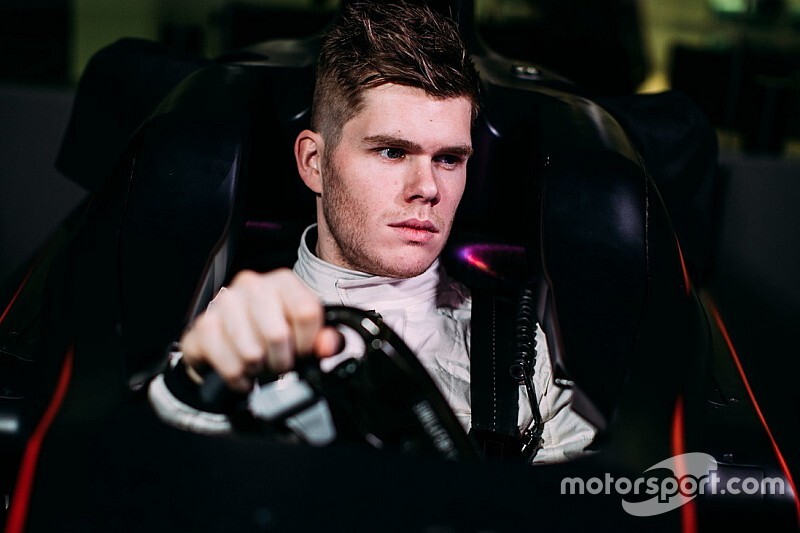 Norris: “Van Buren ook op het echte circuit een zeer goede coureur”