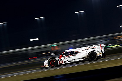 Daytona mi-course - Les deux Acura Penske en tête