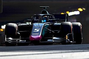 F2 Monako: Albon ungguli De Vries, Gelael P15