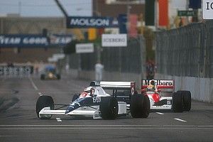 C'était un 11 mars : Alesi tient tête à Senna