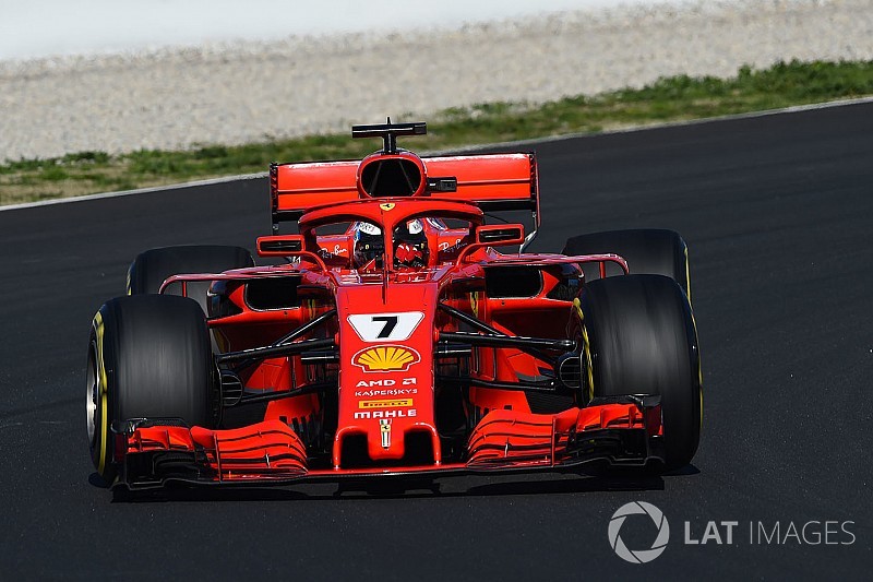 Raikkonen lidera la última mañana y McLaren vuelve a sufrir