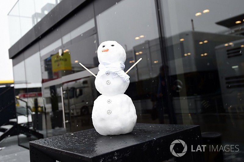 GALERIA: Veja imagens do Circuito de Barcelona sob a neve
