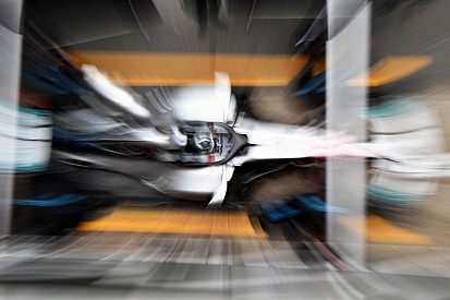 Why F1 testing threw a major curveball on day two