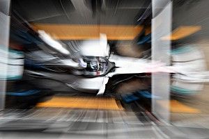 Why F1 testing threw a major curveball on day two