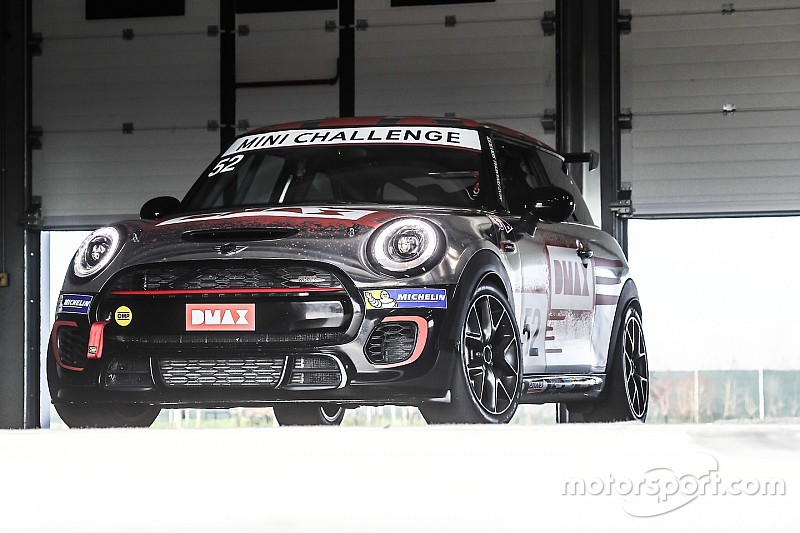 Fotogallery: presentazione MINI Challenge 2018