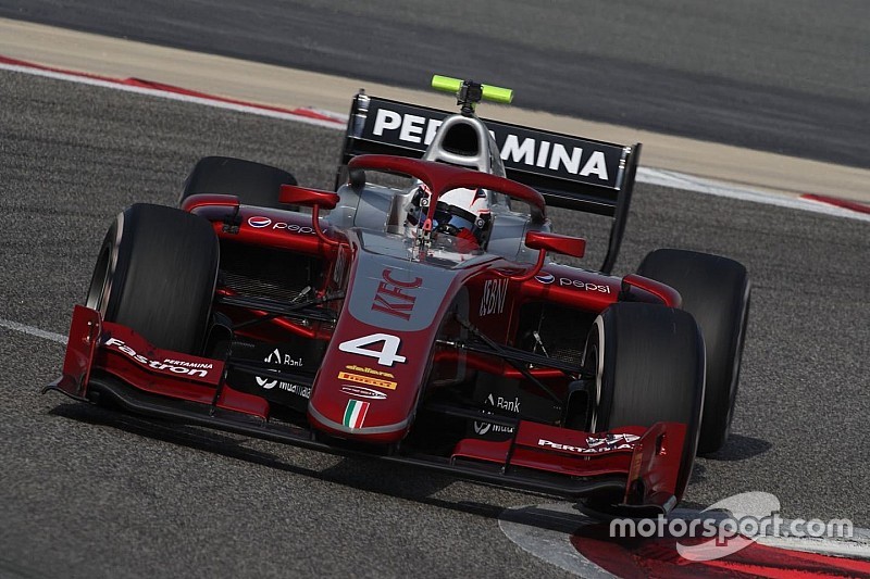 De Vries lidera el primer día de pruebas de la F2 en Bahrein