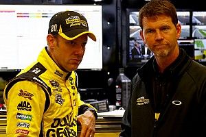 Kenseth knocked out of contention while oblivious to NASCAR penalty