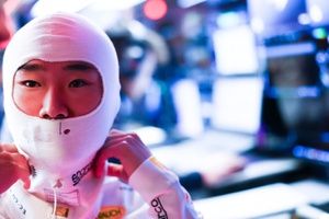 角田裕毅、オリジナルのアパレルブランドを立ち上げ。ブランド名は