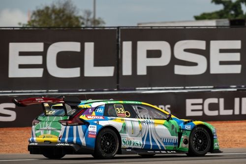 Stock Car: Nelsinho Piquet domina e vence corrida principal de Brasília