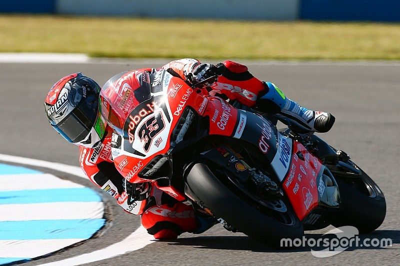 Melandri: “Sono deluso, non riesco a guidare la moto come vorrei”