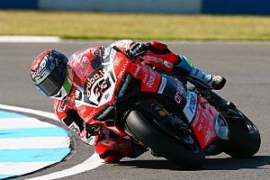 Melandri: “Sono deluso, non riesco a guidare la moto come vorrei”
