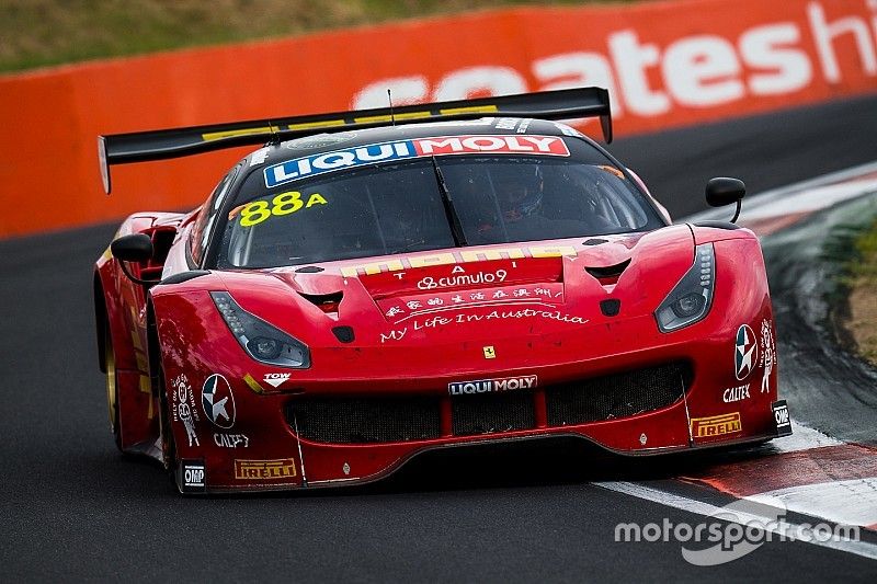 Экипаж Ferrari выиграл «12 часов Батерста»