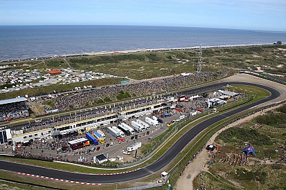 Drukte op toegangswegen Circuit Zandvoort voor Max Verstappen