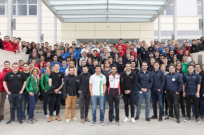 Schaeffler Motorsport: un supporto agli ingegneri di domani!
