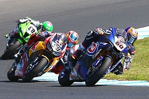 Van der Mark put moed uit verbetering op zondag: "Veel geleerd over de Yamaha"