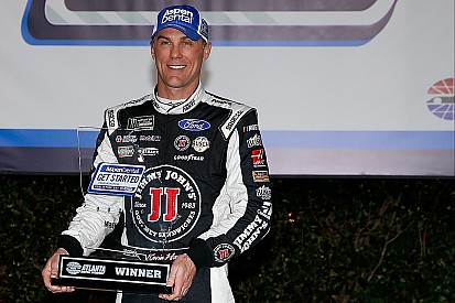 Harvick edges Newman for Atlanta pole