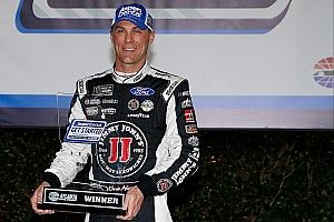 Harvick edges Newman for Atlanta pole