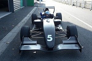 Expérience - Au volant d'une Formule Renault