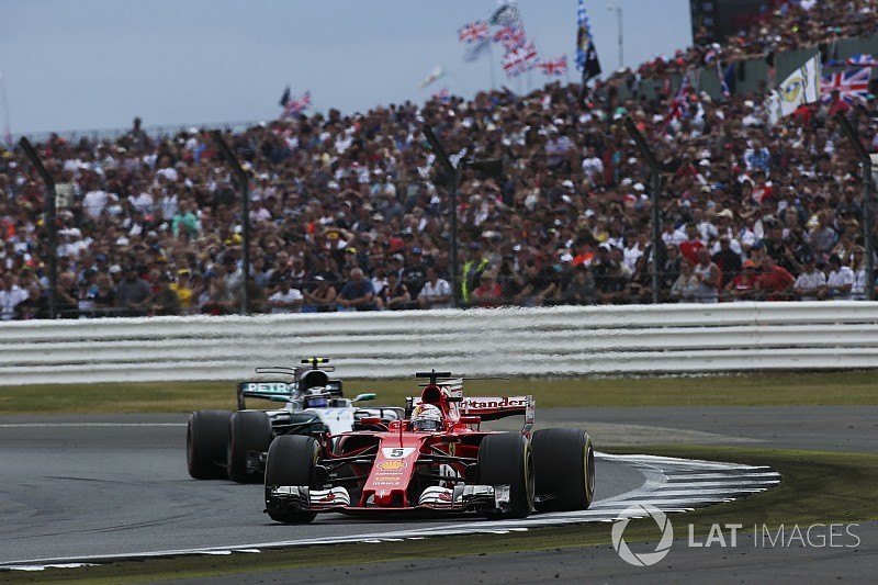 Bottas vs Vettel: a német nem adta magát olyan könnyen