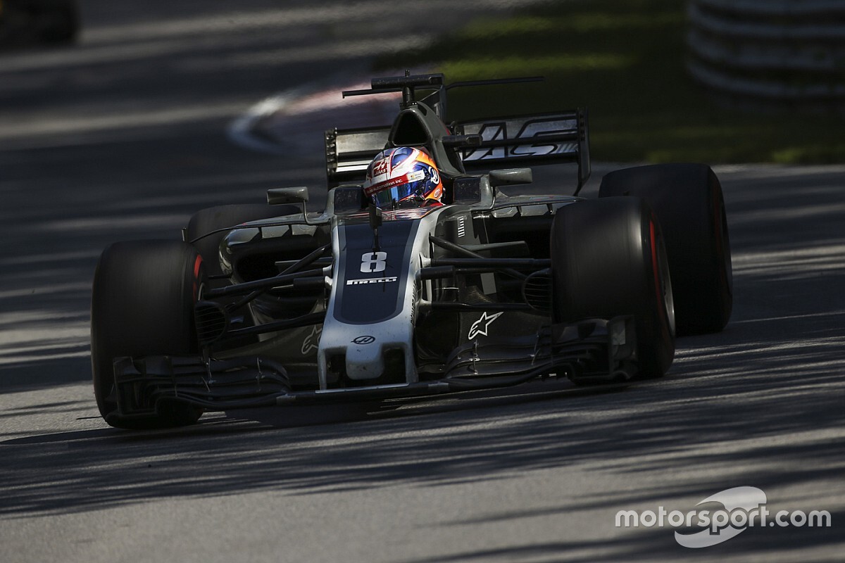 Grosjean nézetéből Sainz látványos becsapódása: kiakadt a francia (videó)