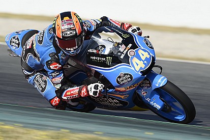 Canet stays in Moto3 in 2018 with Estrella Galicia