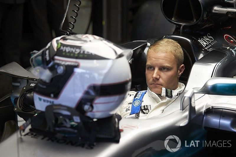 Mercedes продлила контракт с Боттасом на 2018 год