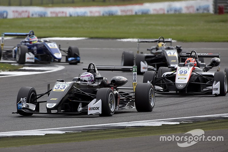 【F3ヨーロッパ】開幕戦レース3:牧野15位、佐藤18位と厳しい結果に