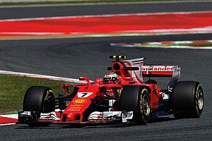 Raikkonen lidera con susto final para Vettel