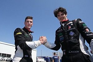 Carrera Cup Italia, Misano: che sfide tra Pera e Rovera!