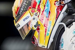 Hamilton felicita Bottas e diz: “Ferrari deve se aproximar”