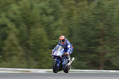 Pasini se estrena en la pole de Moto2