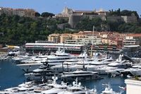 El super yate de 150 millones de d&oacute;lares que  impresiona en M&oacute;naco