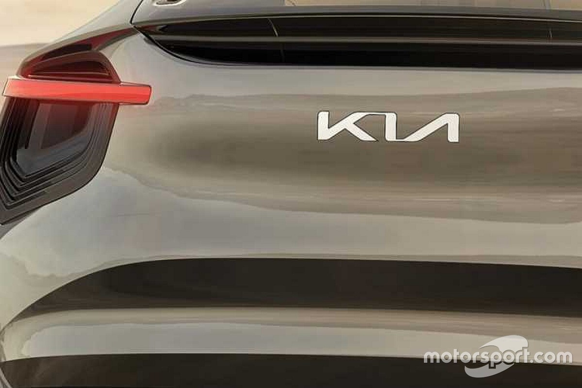 500 km-es hatótávolsággal és 20 perces töltési idővel jön a KIA crossovere Európába
