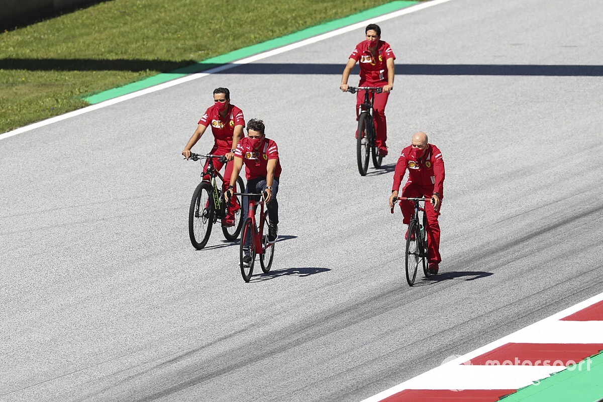 Fotos: el jueves más extraño de la historia de la F1