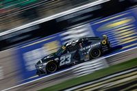 VÍDEO NASCAR: Wallace tem vitória tirada em duelo com 'patrão' Hamlin na chegada do Kansas