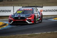 Circuito seletivo e abrasivo de Curvelo desafia pilotos e exige máxima performance dos pneus Hankook na Stock Car e TCR
