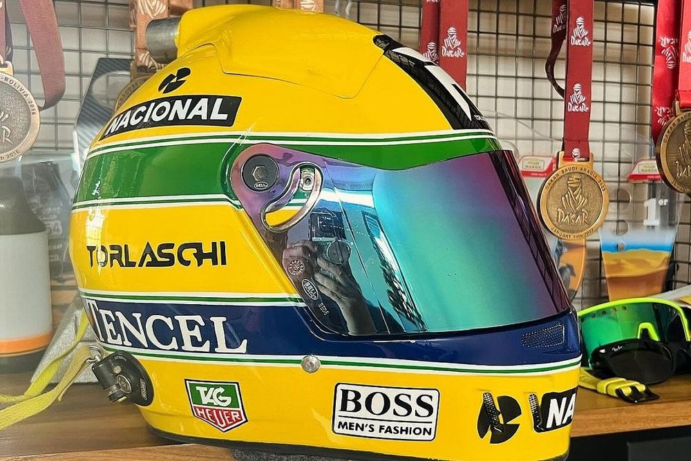 Capacete de Ayrton Senna no Rally Dakar
