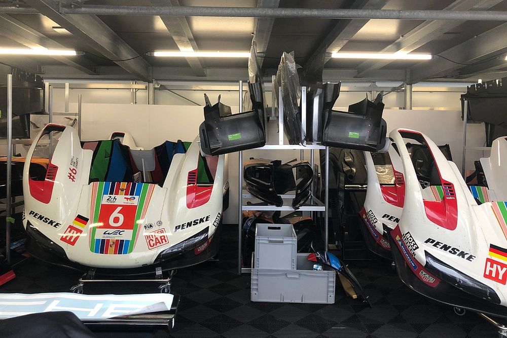 WEC Look to Kitchen Porsche apre l'officina dei box ai tifosi