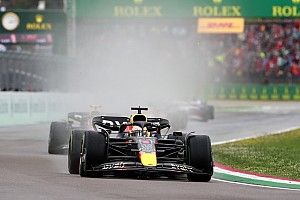 PÓDIO - F1 AO VIVO: Max passeia e Leclerc erra enquanto Hamilton definha e George brilha; Pérez/Lando vão bem