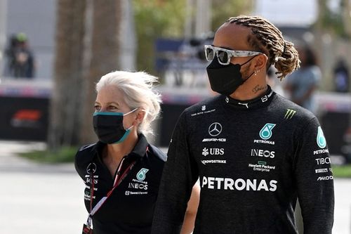 Brundle ‘doesn’t buy’ idea Hamilton would have quit F1