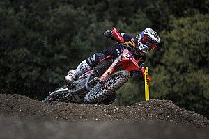 Tim Gajser oppermachtig naar Grand Prix-zege in Trentino