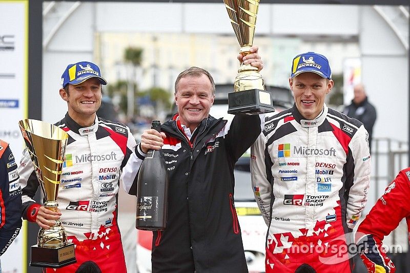 Podium: Winner Ott Tänak, Martin Järveoja, Toyota Gazoo Racing WRT Toyota Yaris WRC with Tommi Makinen, Toyota Gazoo Racing