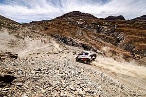 Alonso: crash e ritiro nella terza tappa del Rally del Marocco