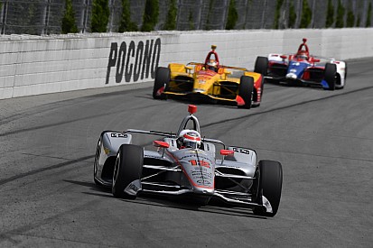 Гонка IndyCar в Поконо началась с завала на старте и завершилась первой в сезоне победой Пауэра