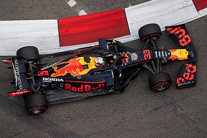 Verstappen: "Yeterince hızlı değiliz"